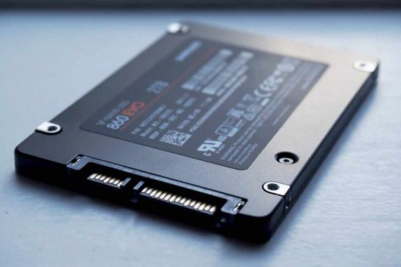 Cos’è un SSD: come funziona e differenza dall’HDD